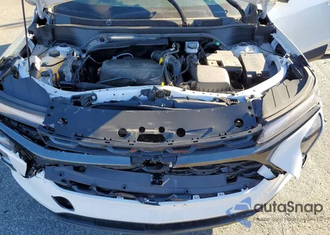 2024 Chevrolet Trax 2Rs z USA, uszkodzony, nr VIN KL77LJE28RC120093